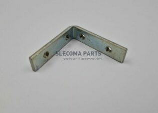 HOEKJE ACHTERRAAM BOVEN